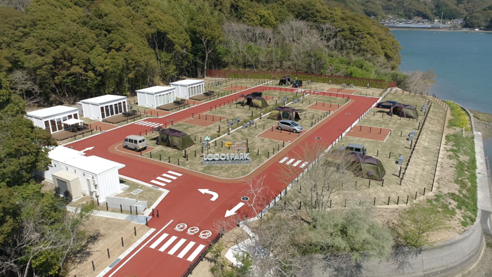 キャンプサイト