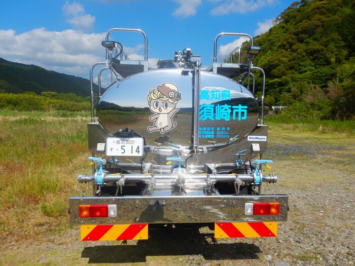 給水車