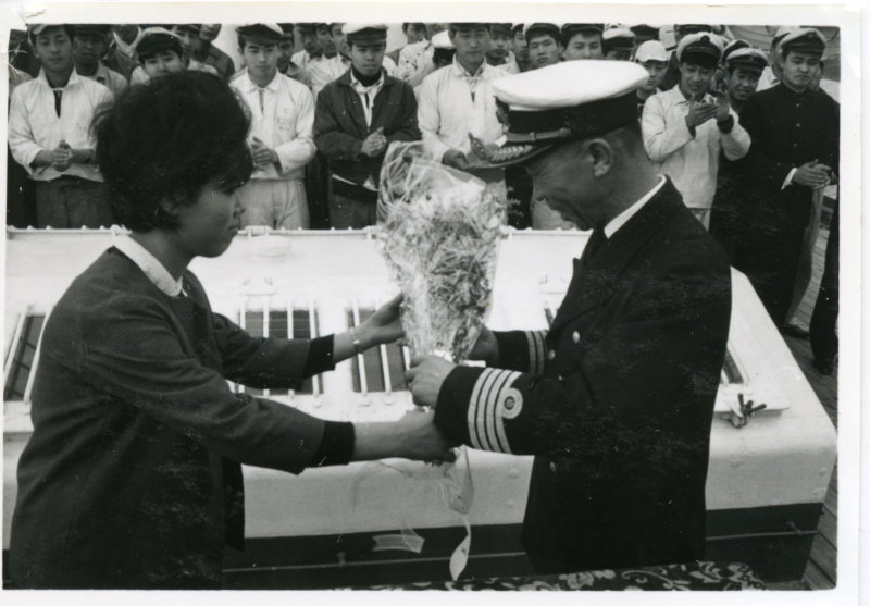 日本丸入港の写真
