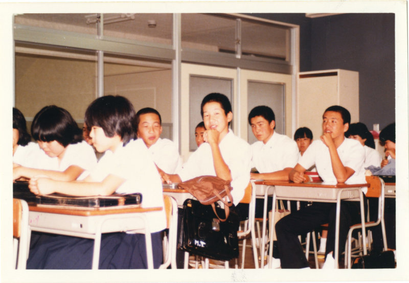 新校舎へ引っ越しの写真