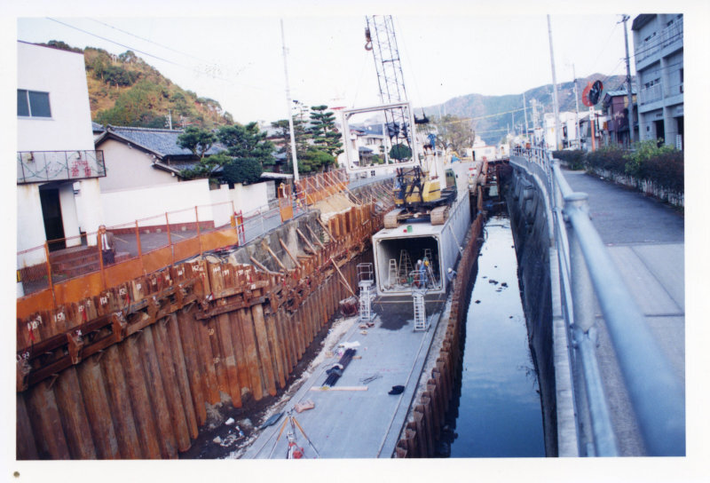 川端シンボルロード整備事業の写真