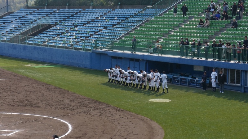 高校野球春季高知県大会決勝　明徳義塾対須崎高校の写真